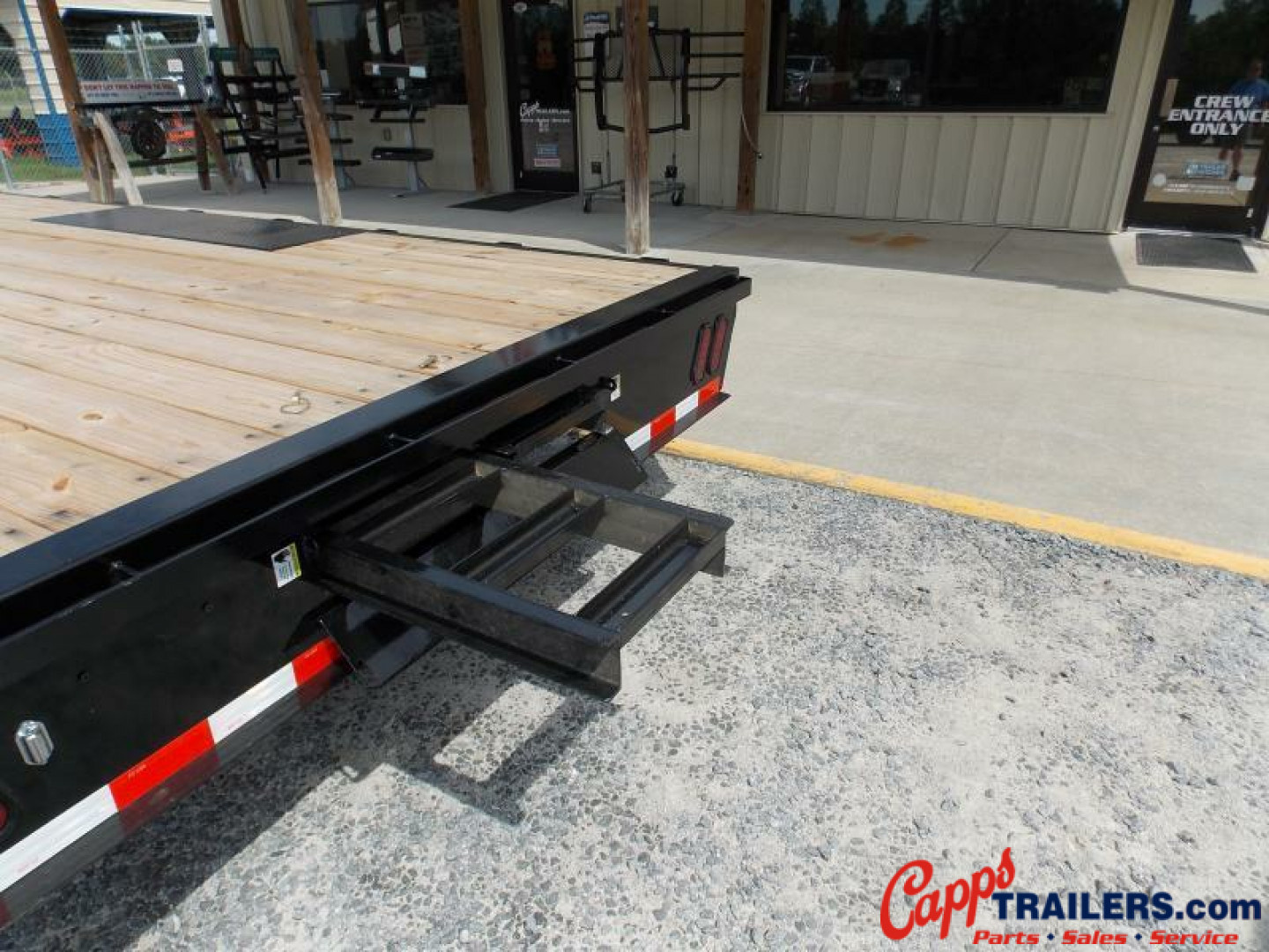 New 2025 Good Guys Trailers GG PD822B27ESSB Deckover Trailer