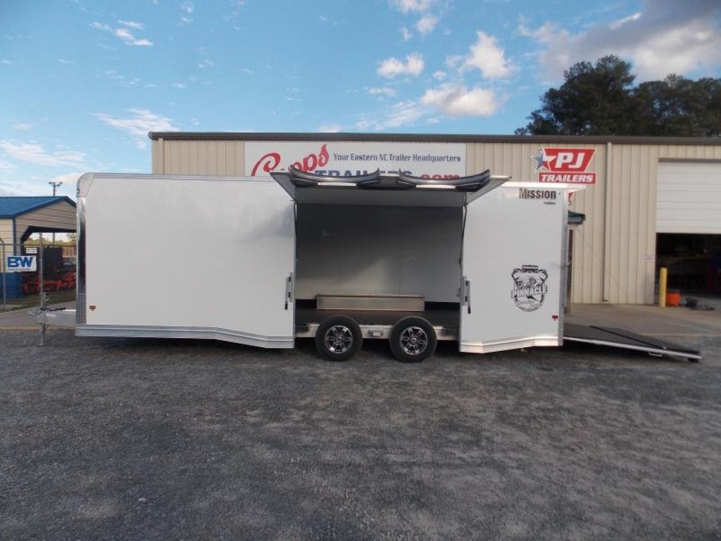 New 2024 MISSION ALC MCH8.5X24-PPS - WHITE Cargo / Enclosed Trailer