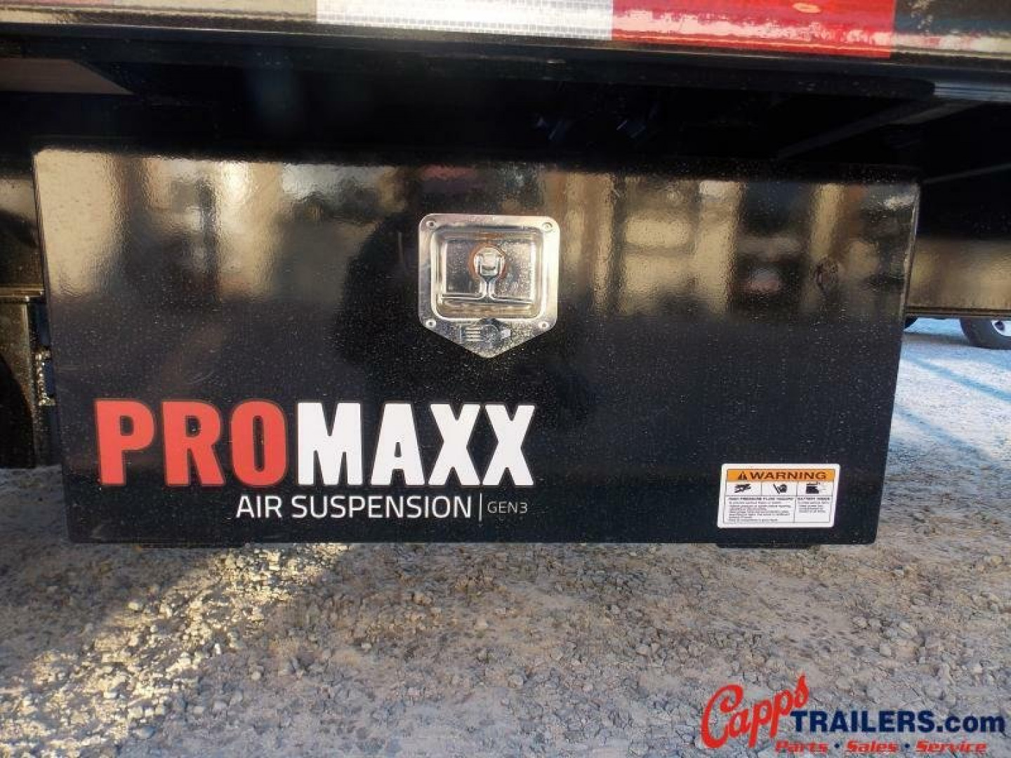 New 2023 PJ Trailers PJ LDQ40D2BS4-S301-WR03 DECKOVER TRAILER