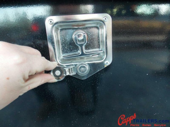 New 2023 PJ Trailers PJ LDQ40D2BS4-S301-WR03 DECKOVER TRAILER