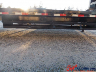 New 2023 PJ Trailers PJ LDQ40D2BS4-S301-WR03 DECKOVER TRAILER