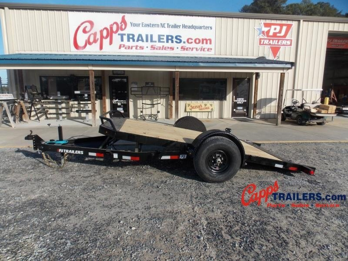 New 2025 PJ TRAILERS PJ T1J1371BDTK Equipment Trailer