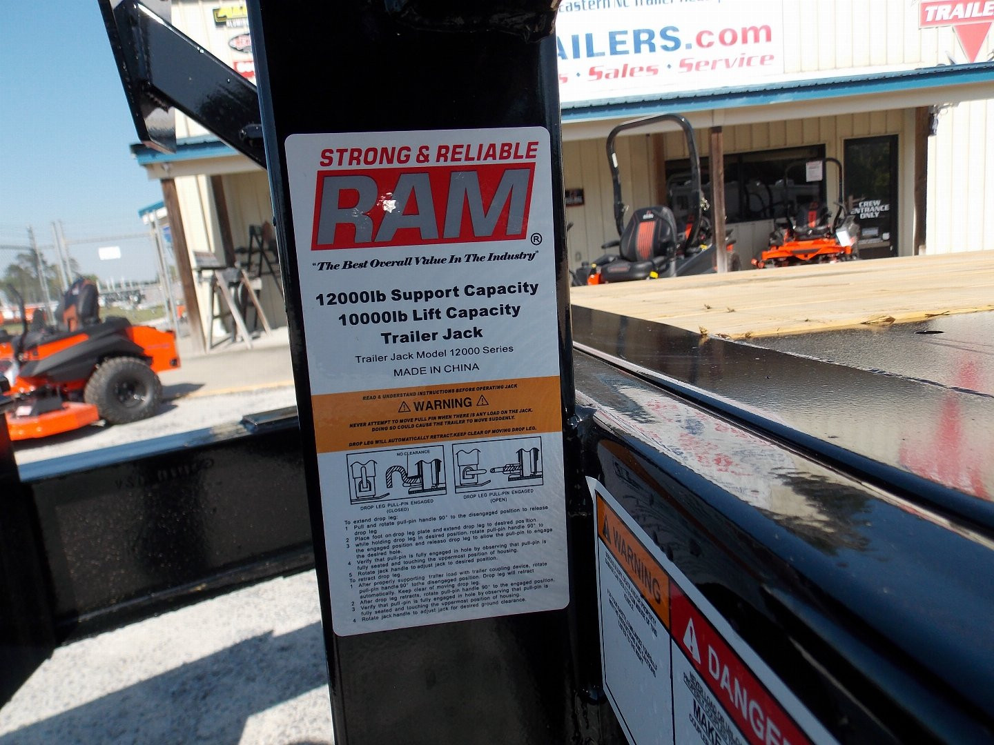 New 2025 PJ TRAILERS PJ T8J2272BSTK-TB03-WN01 DECKOVER TRAILER