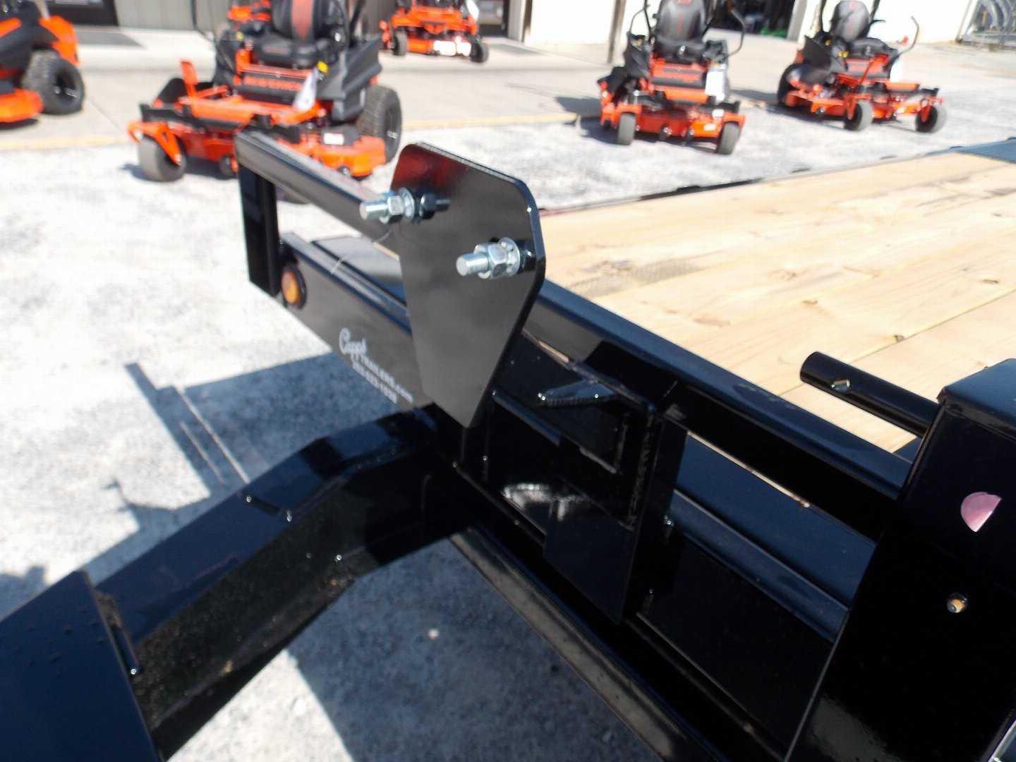 New 2025 PJ TRAILERS PJ T8J2272BSTK-TB03-WN01 DECKOVER TRAILER