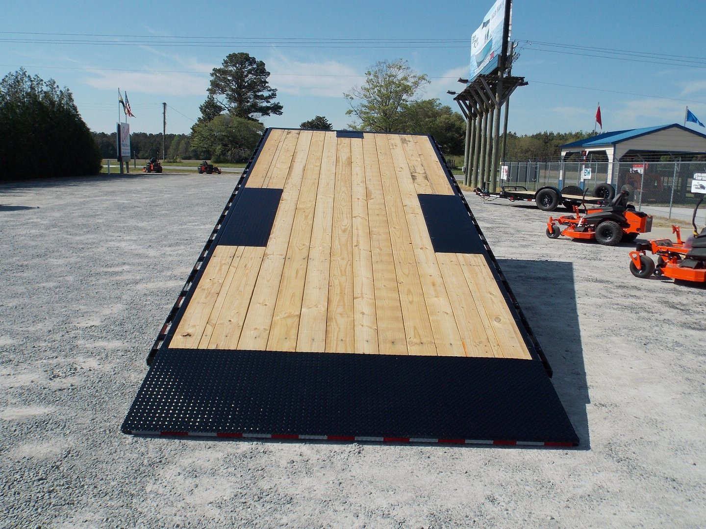 New 2025 PJ TRAILERS PJ T8J2272BSTK-TB03-WN01 DECKOVER TRAILER