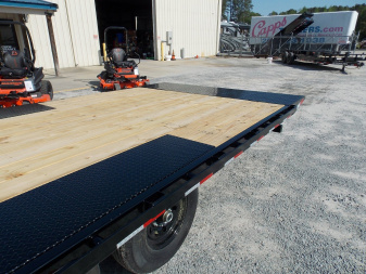 New 2025 PJ TRAILERS PJ T8J2272BSTK-TB03-WN01 DECKOVER TRAILER