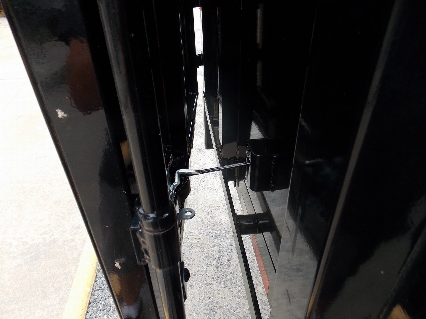 New 2023 PJ Trailers PJ DDS20A2BSBK Dump Trailer