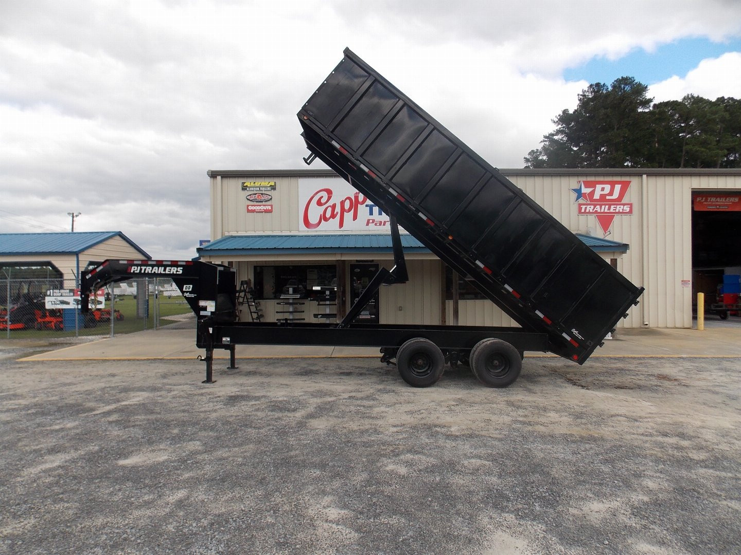 New 2023 PJ Trailers PJ DDS20A2BSBK Dump Trailer