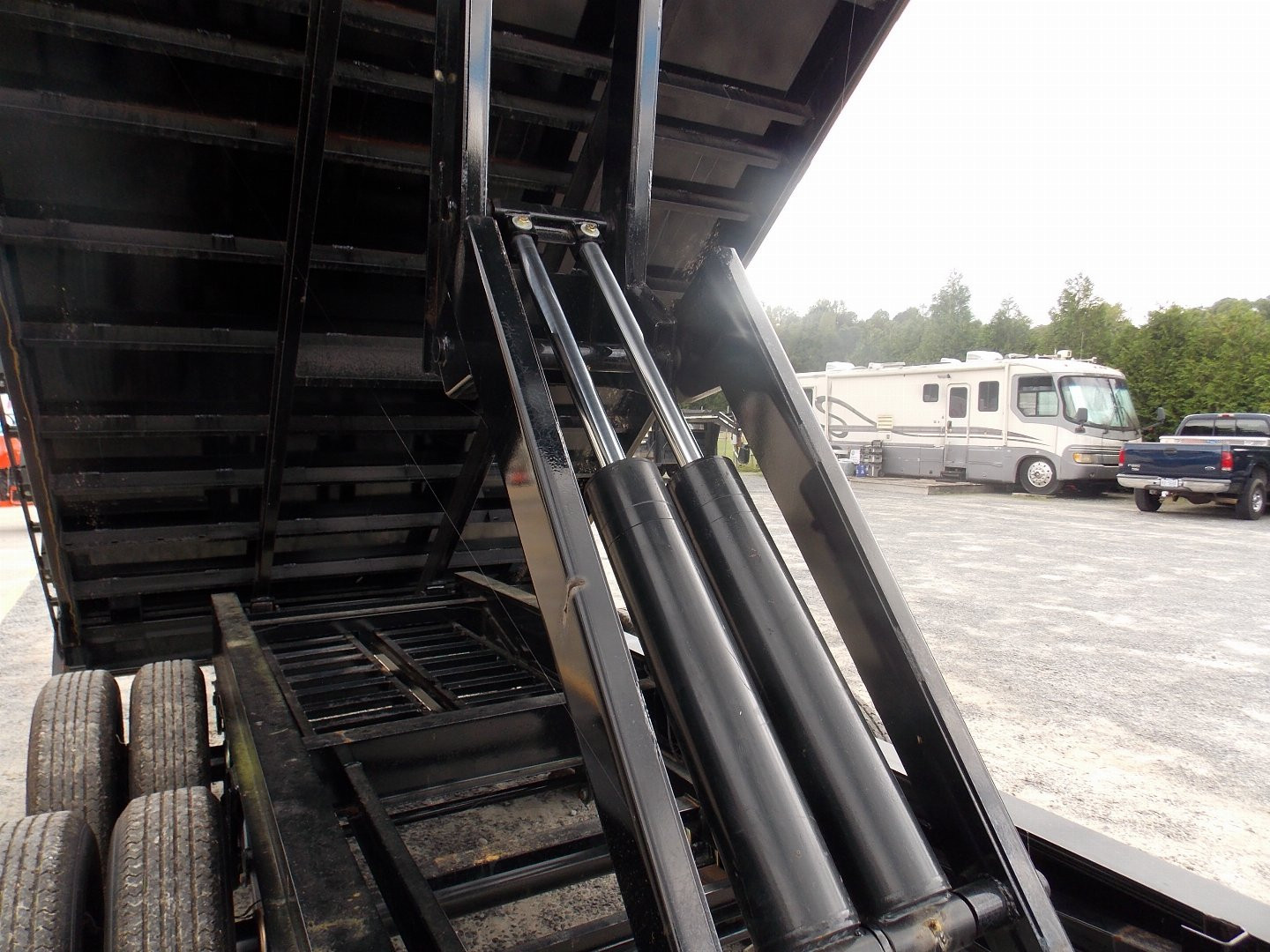 New 2023 PJ Trailers PJ DDS20A2BSBK Dump Trailer