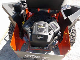 New 2024 BAD BOY BB ZT ELITE BZS60CXI27 Lawn Mowers