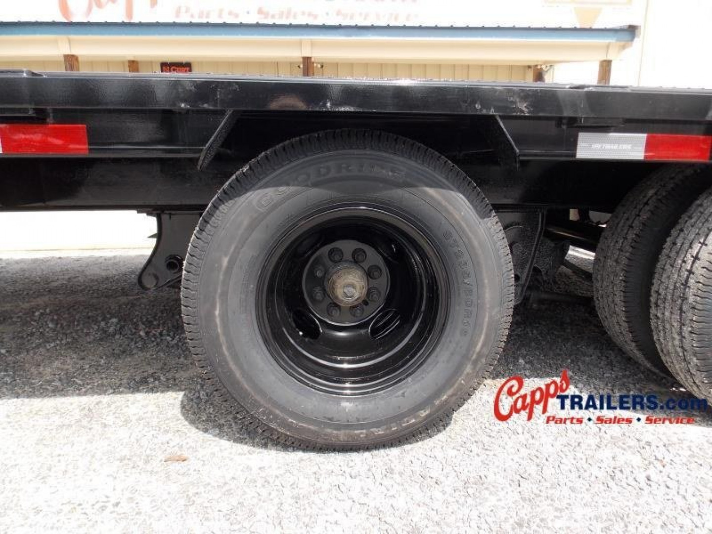 New 2023 PJ TRAILERS PJ LDQ32A2BSWK DECKOVER TRAILER