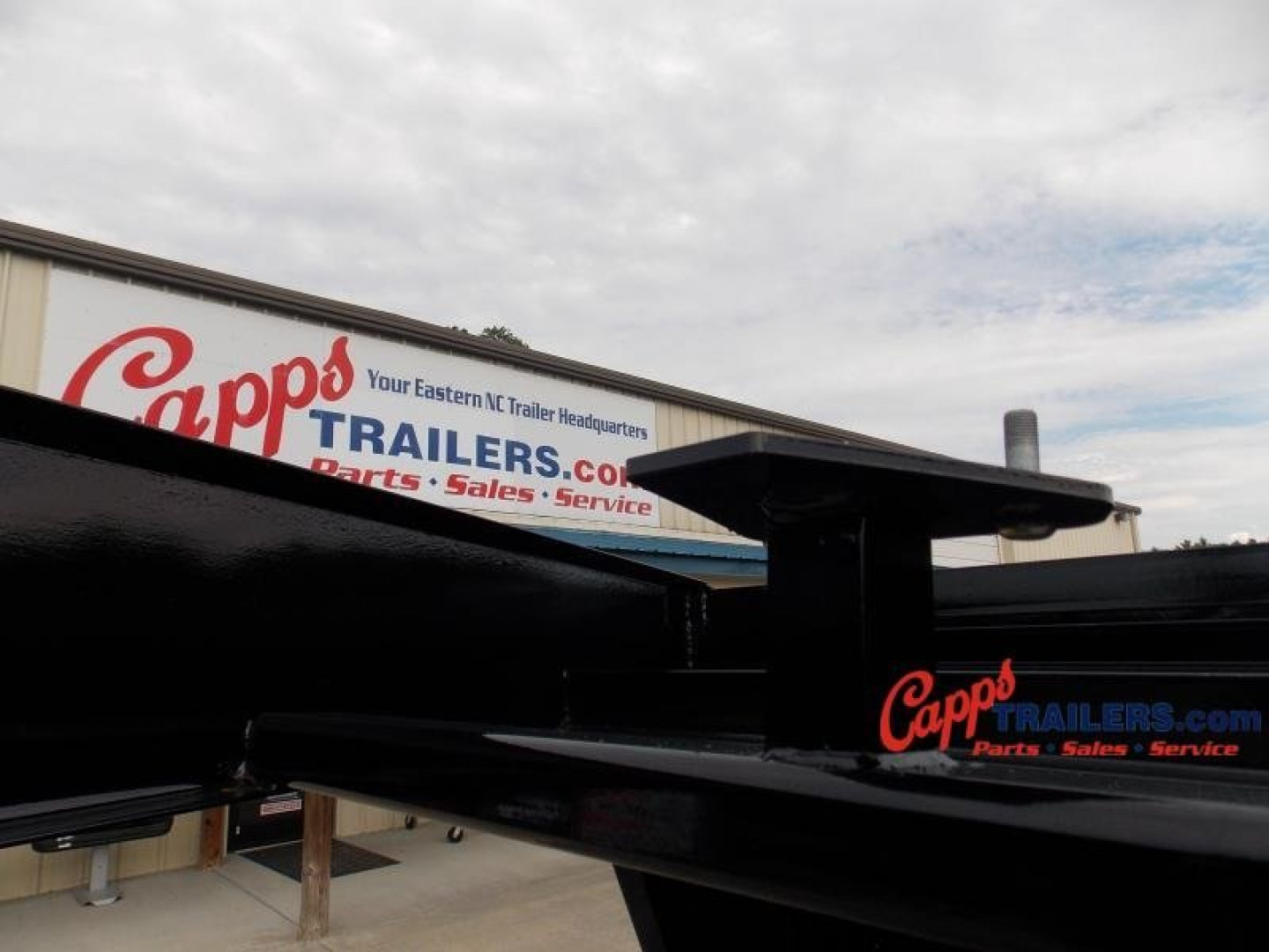 New 2023 PJ Trailers PJ DMR1672BSSK-CY06 GOOSENECK Dump Trailer