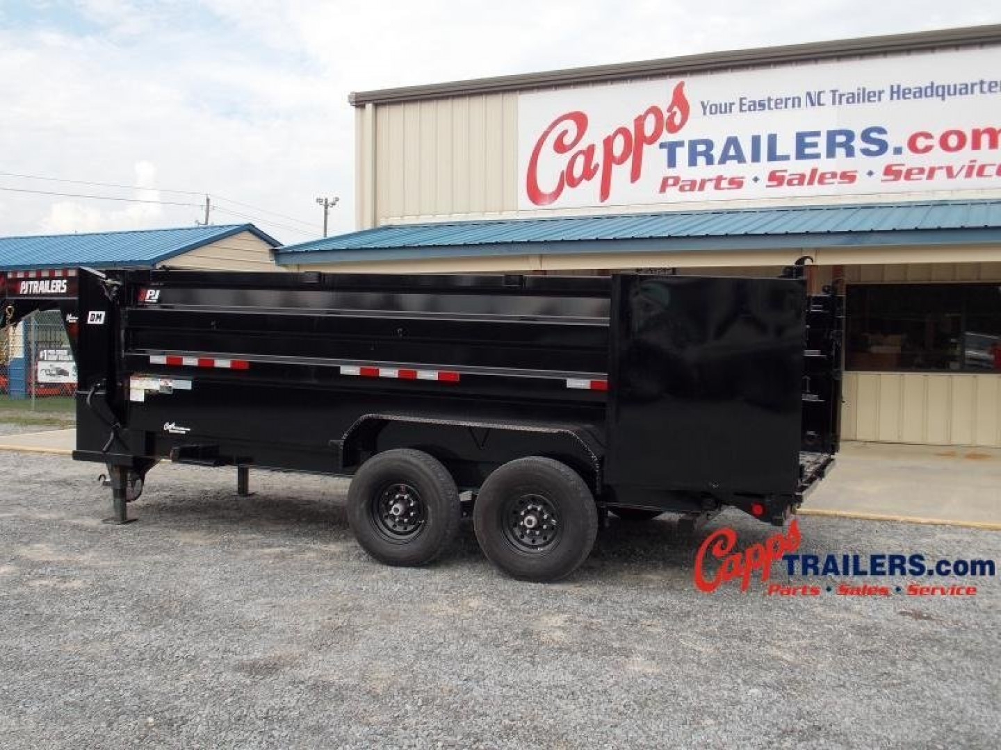 New 2023 PJ Trailers PJ DMR1672BSSK-CY06 GOOSENECK Dump Trailer