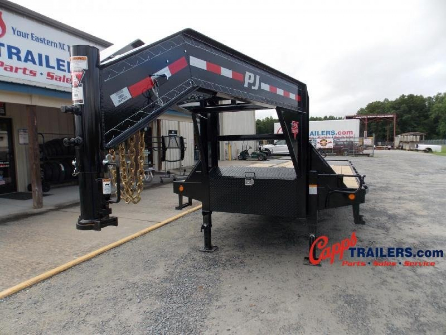New 2021 PJ Trailers PJ LDR28A2BSWKO DECKOVER TRAILER