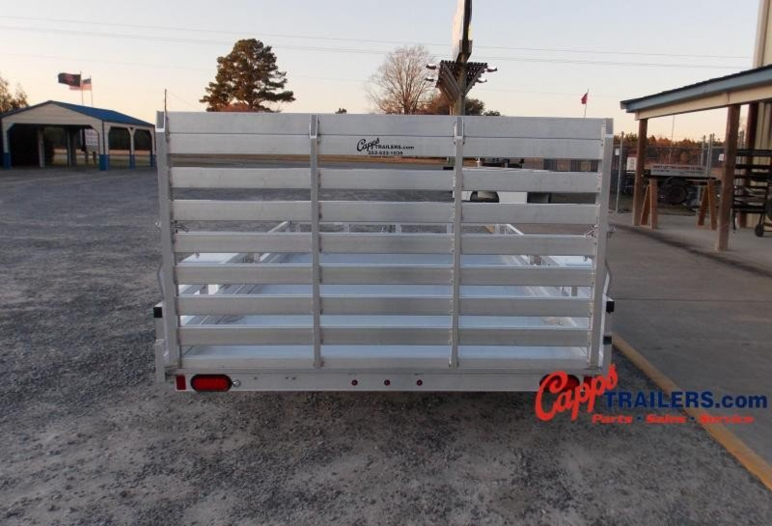 2027 Aluma 7810ESA-S-TG-LADDER photo 3