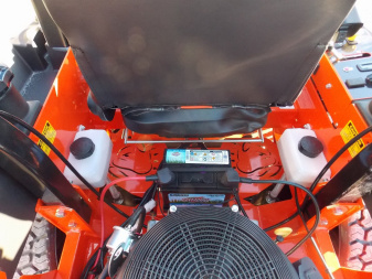 New 2024 Bad Boy Rebel X BRBX6137VG Lawn