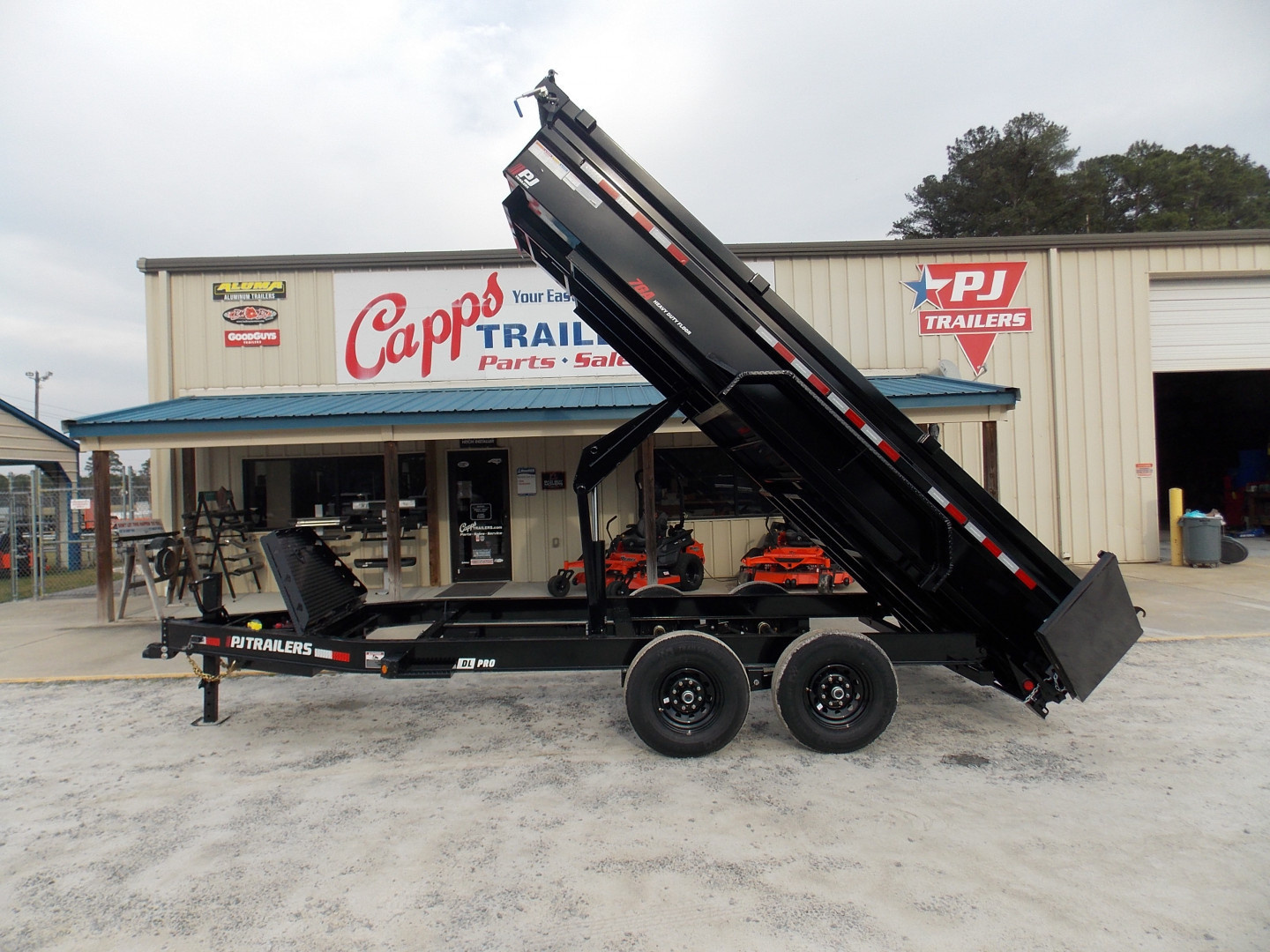 New 2026 PJ Trailers PJ DLJ1472BSSK Dump Trailer