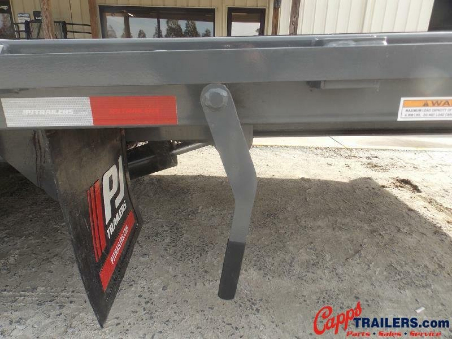New 2023 PJ TRAILERS PJ LYQ32A2BSS6-BWP3-JA06 DECKOVER