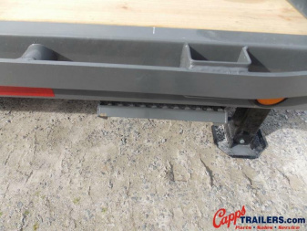 New 2023 PJ TRAILERS PJ LYQ32A2BSS6-BWP3-JA06 DECKOVER