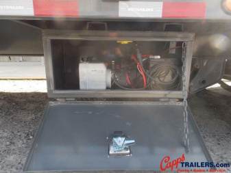 New 2023 PJ TRAILERS PJ LYQ32A2BSS6-BWP3-JA06 DECKOVER