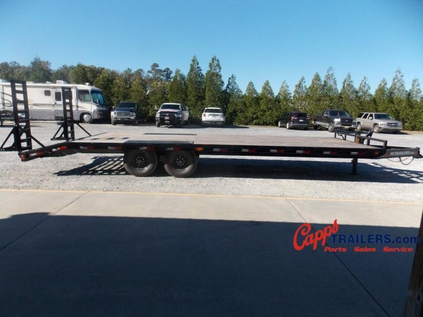 New 2024 PJ TRAILERS PJ F8J2672BSBK Deckover Trailer