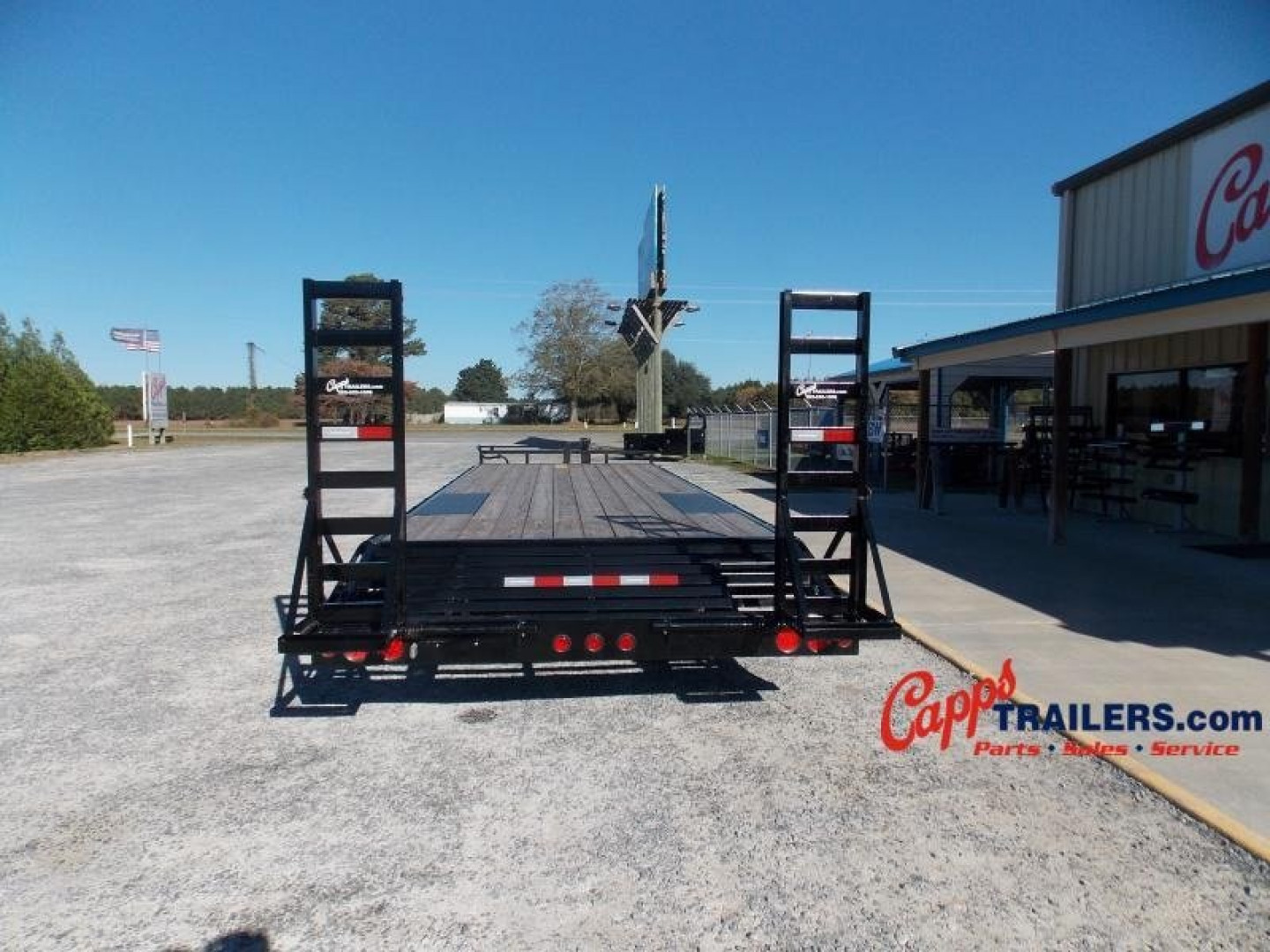 New 2024 PJ TRAILERS PJ F8J2672BSBK Deckover Trailer
