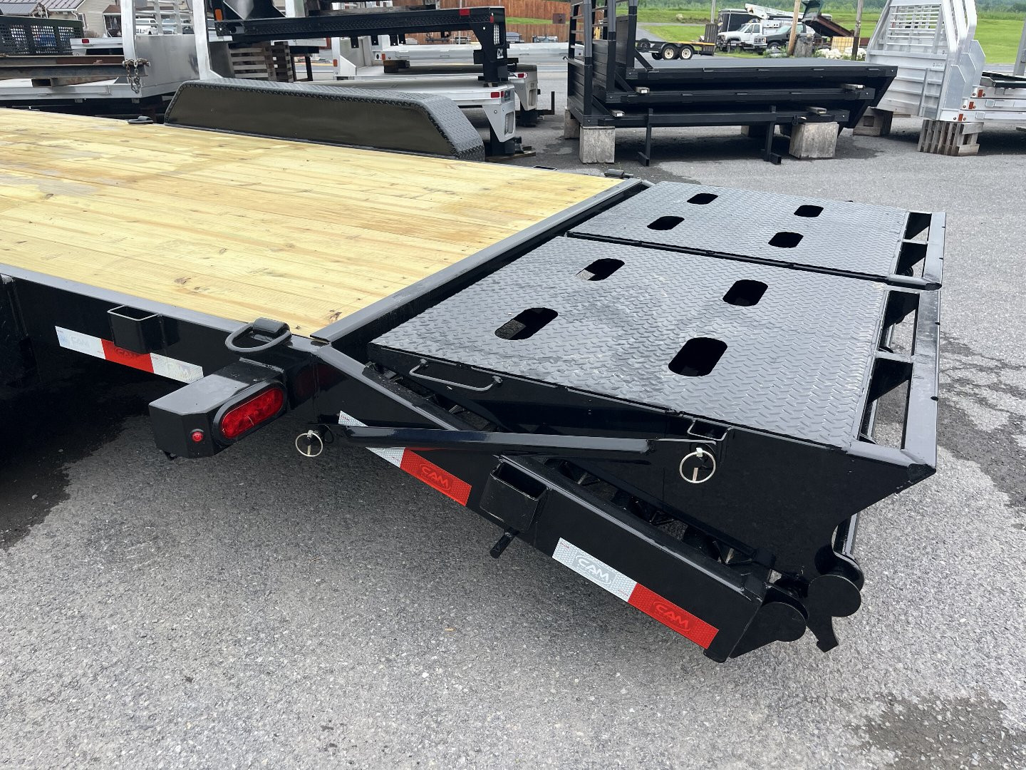 New 2025 CAM SUPERLINE 2025 CAM Superline - 19+3 Equipment Trailer - 14K GVWR - SUPER RAMPS - TOOLBOX