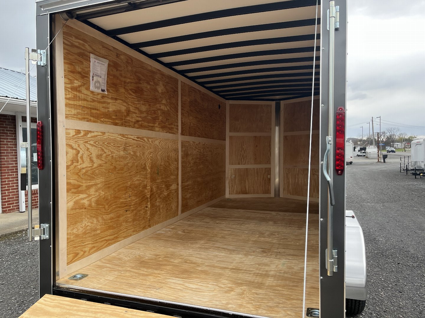 New 2025 Homesteader 716IT w/ HD Package - 7' Interior - GRAY POLYCOR