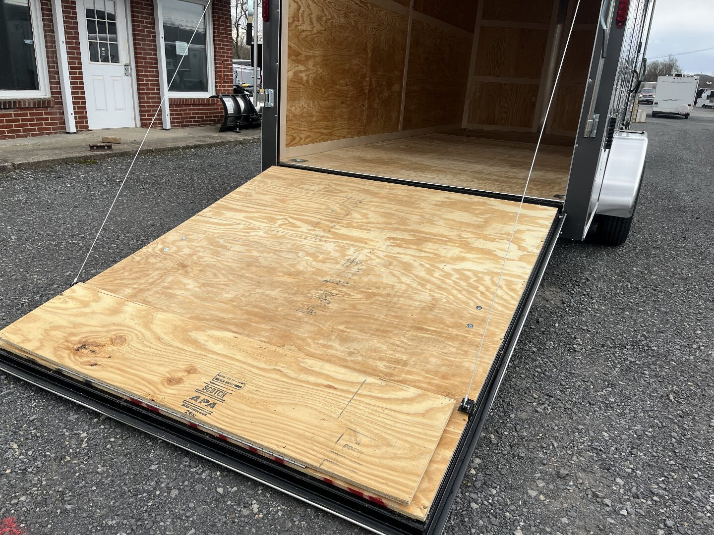 New 2025 Homesteader 716IT w/ HD Package - 7' Interior - GRAY POLYCOR