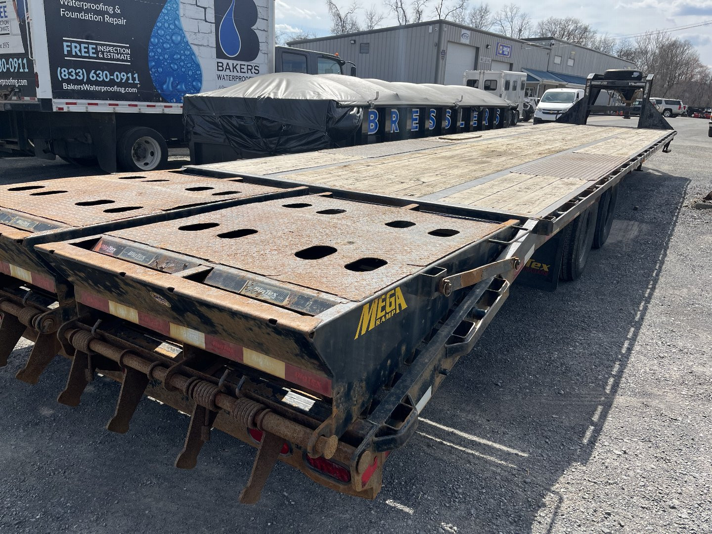 Used 2019 Big Tex 22GN - 35+5MR Gooseneck Trailer