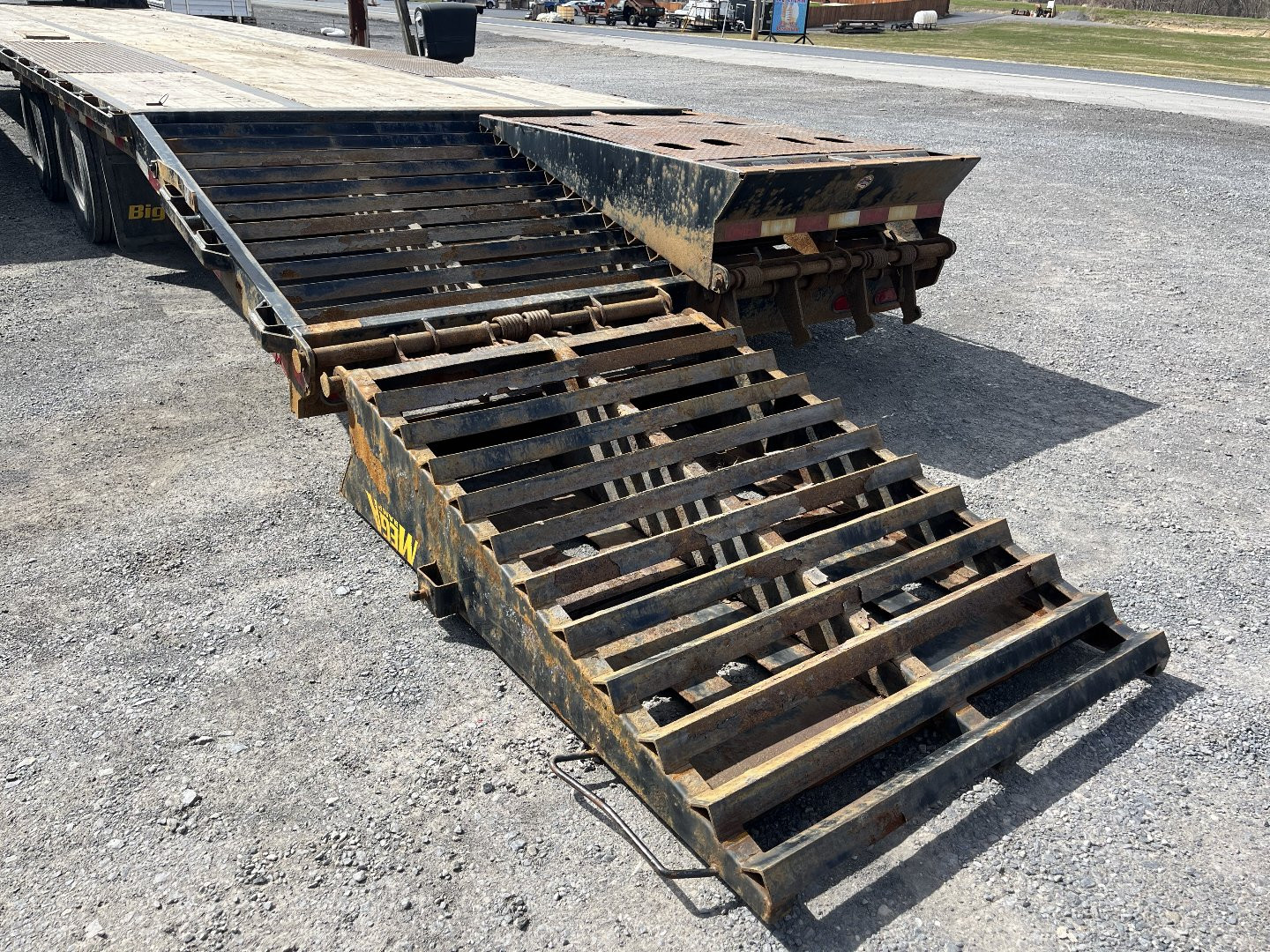 Used 2019 Big Tex 22GN - 35+5MR Gooseneck Trailer