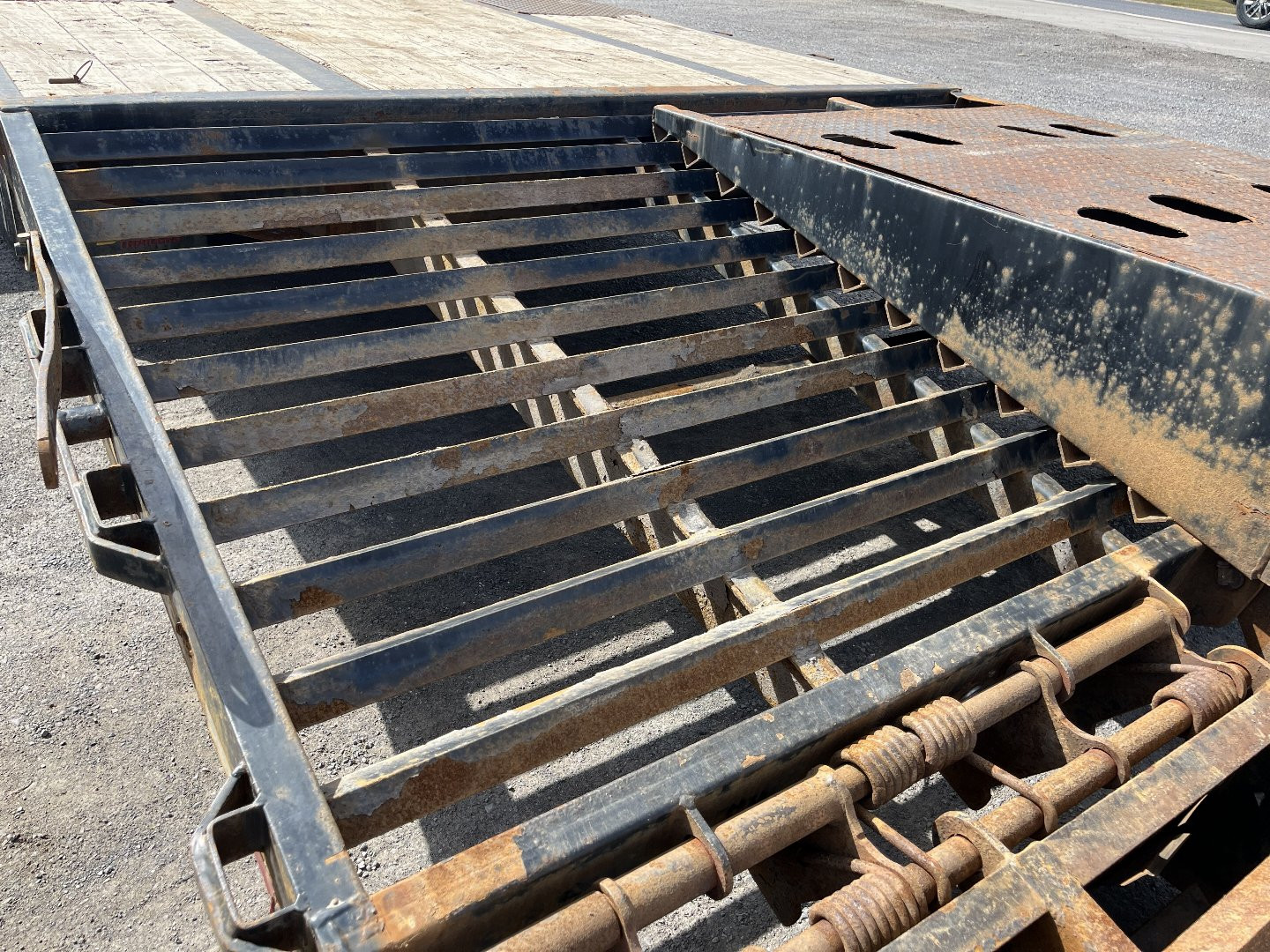 Used 2019 Big Tex 22GN - 35+5MR Gooseneck Trailer