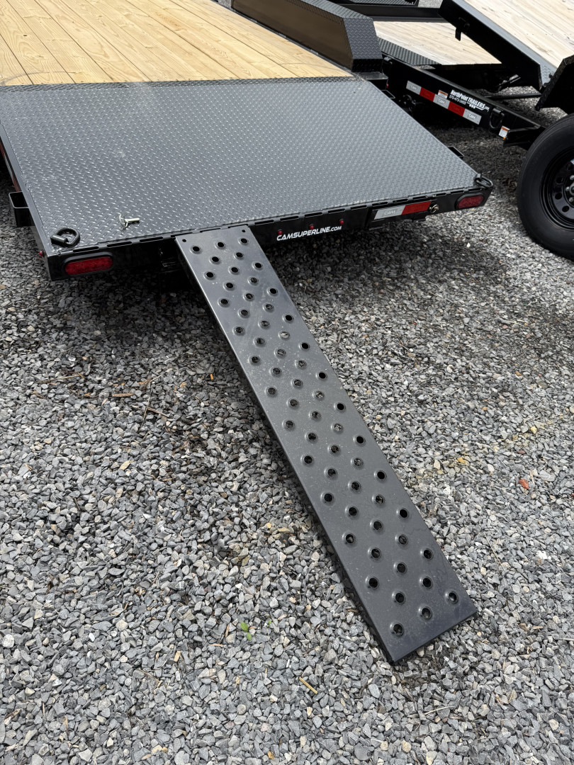 New 2025 CAM Superline - 18' Car Hauler - BLACK - Removable Fender DS