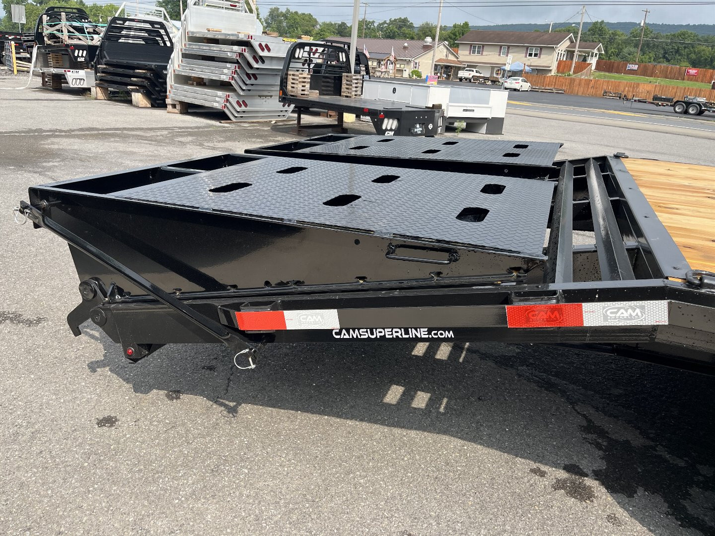 New 2026 Cam Superline 8.5' X 30' Gooseneck Deckover Trailer - 14,000# GVWR - SUPER RAMPS Deckover Trailer