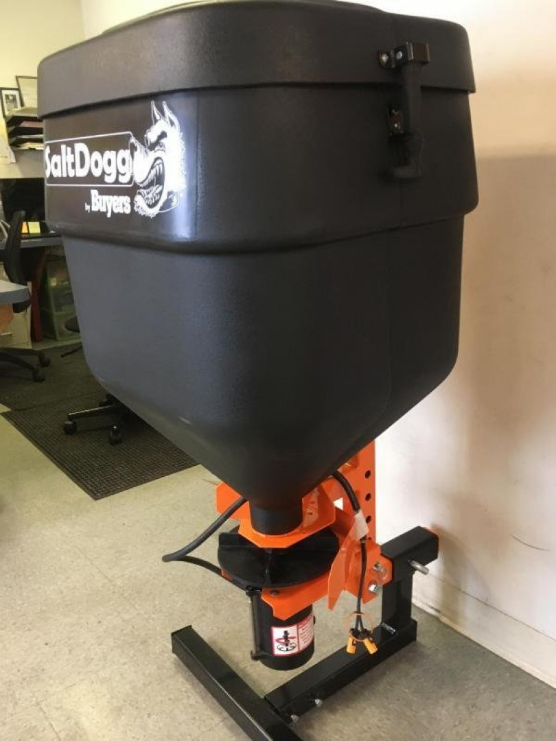 New SaltDogg TGSUVPROA Salt Spreader
