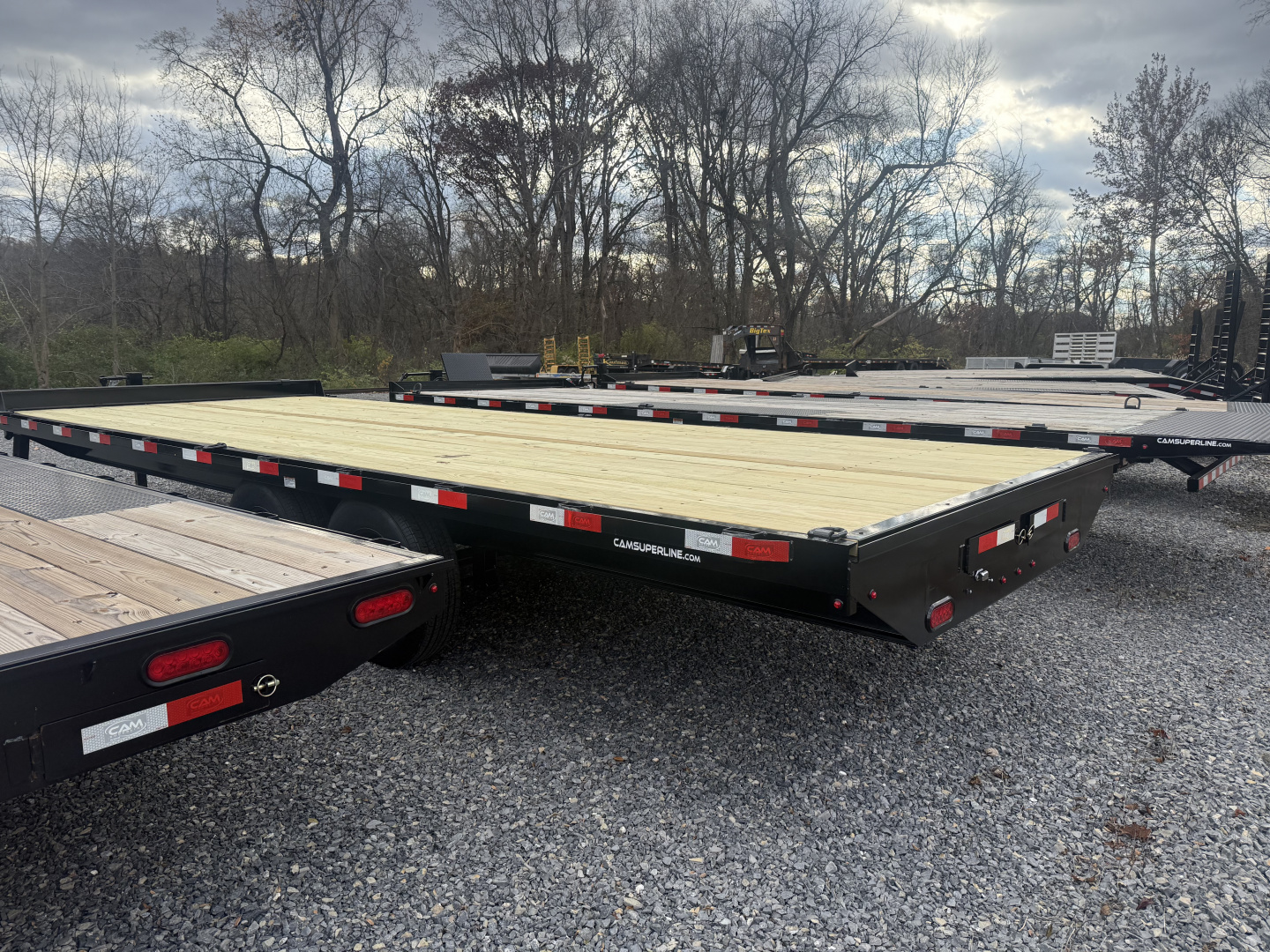 New 2026 Cam Superline 8.5' X 22' Flatbed Deckover Trailer - 14,000# GVWR - Pull-0ut Ramps - TOOLBOX