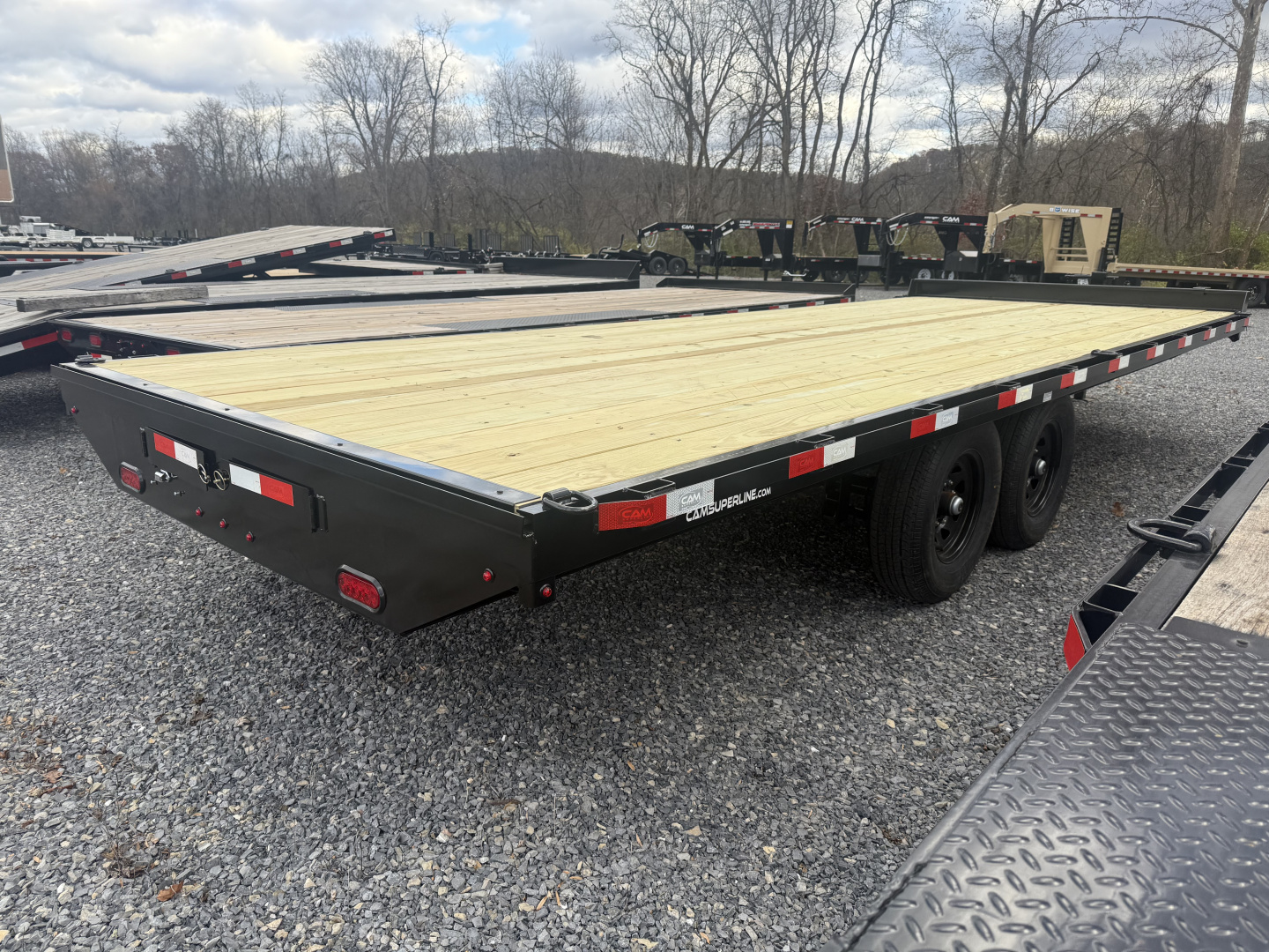 New 2026 Cam Superline 8.5' X 22' Flatbed Deckover Trailer - 14,000# GVWR - Pull-0ut Ramps - TOOLBOX