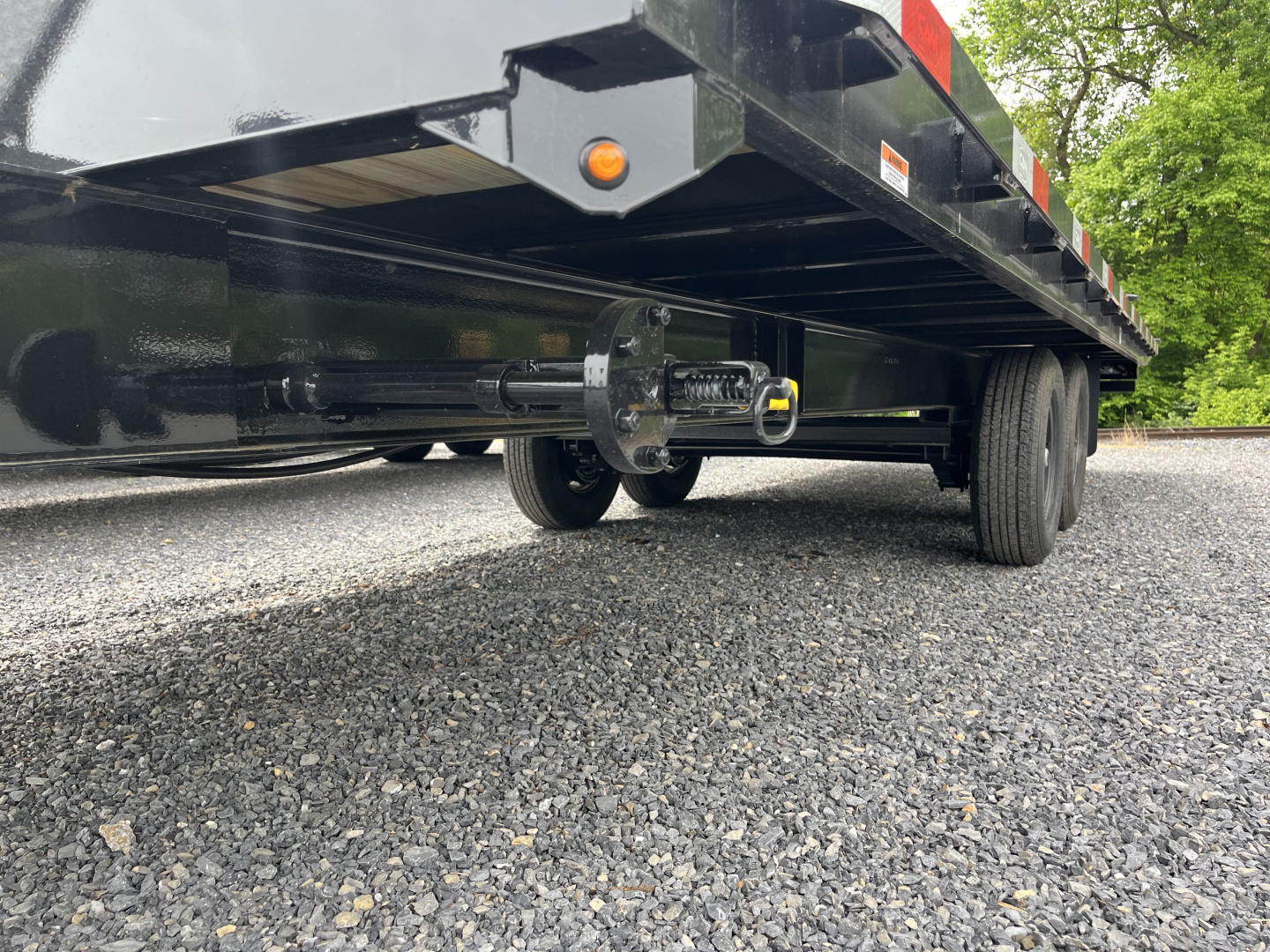 New 2025 CAM 24' - Deckover Tilt Trailer - 7K Axles - POWER TILT