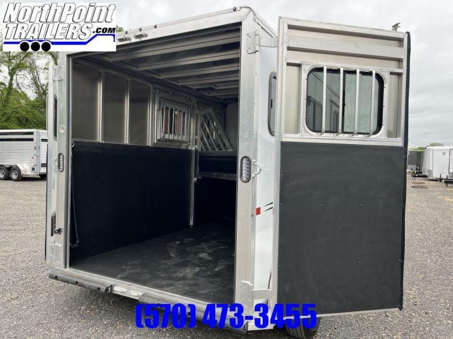 New 2023 Frontier - Strider 2 Horse Trailer - Slant Load Horse Trailer