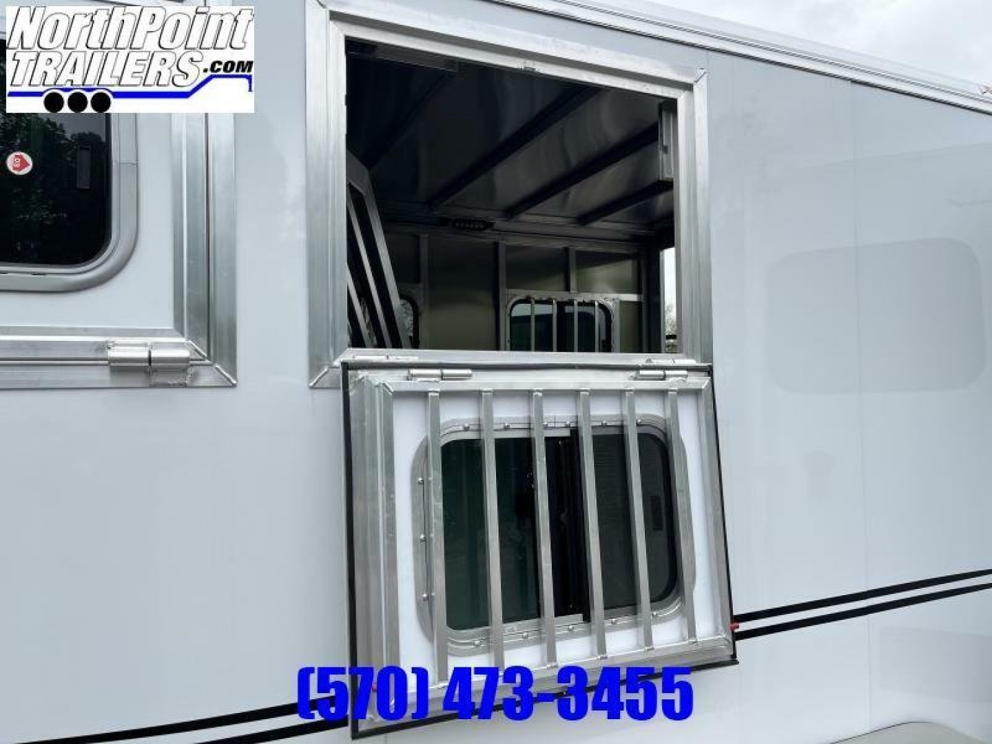 New 2023 Frontier - Strider 2 Horse Trailer - Slant Load Horse Trailer