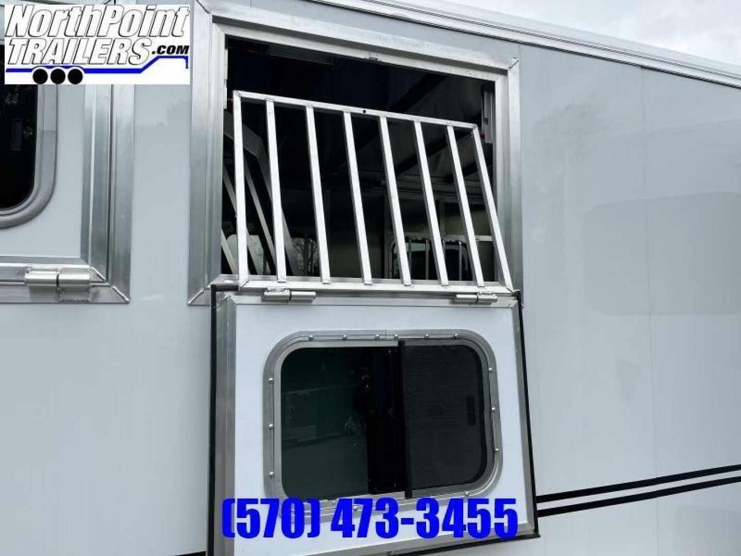 New 2023 Frontier - Strider 2 Horse Trailer - Slant Load Horse Trailer