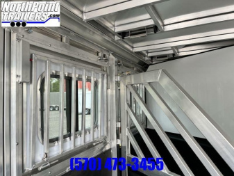 New 2023 Frontier - Strider 2 Horse Trailer - Slant Load Horse Trailer