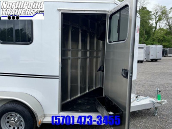 New 2023 Frontier - Strider 2 Horse Trailer - Slant Load Horse Trailer