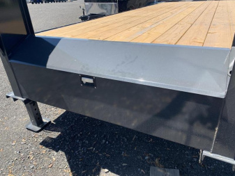 New 2023 TrailerMan - 20'+5 14K GN Hired Hand_3 Wedge Ramp Deckover Trailer