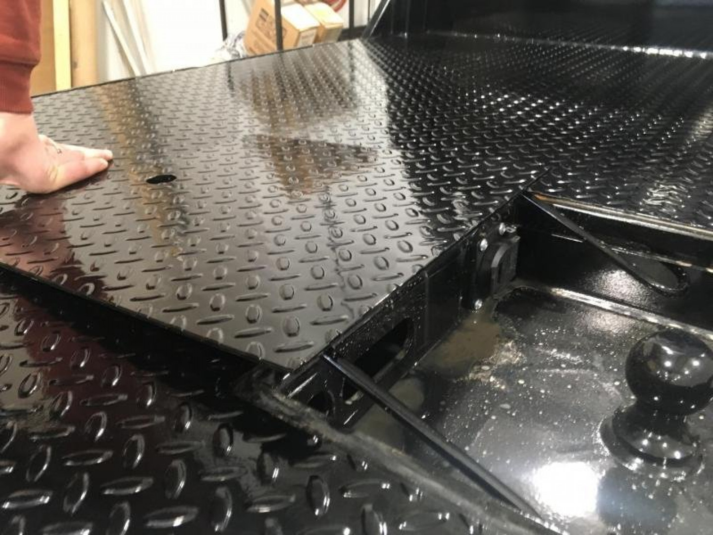 New CM RD2 Truck Bed - 97" x 11' 4" Truck Bed - DRW Cab/Chassis - 84" C/A