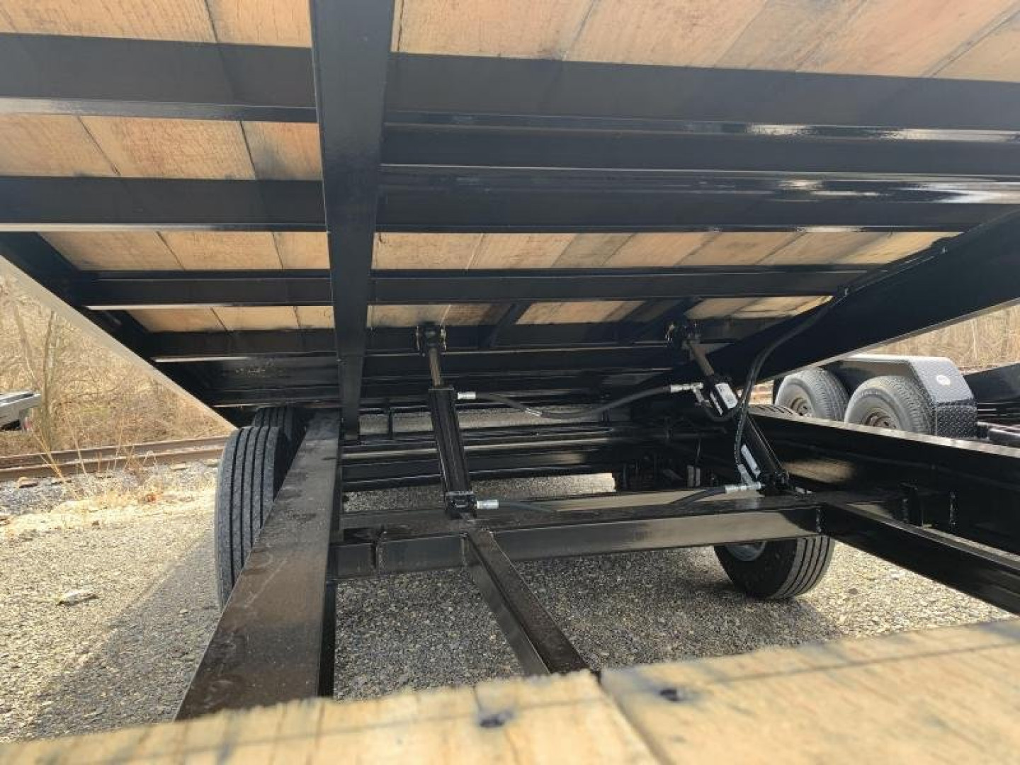 New 2023 Cam Superline 24' - Deckover Split Tilt Equipment Trailer - 8K Oil Bath Axles - 16000# GVWR