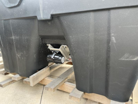 New SaltDogg 1.5 Cu. Yd. In Bed Spreader - SHPE1500