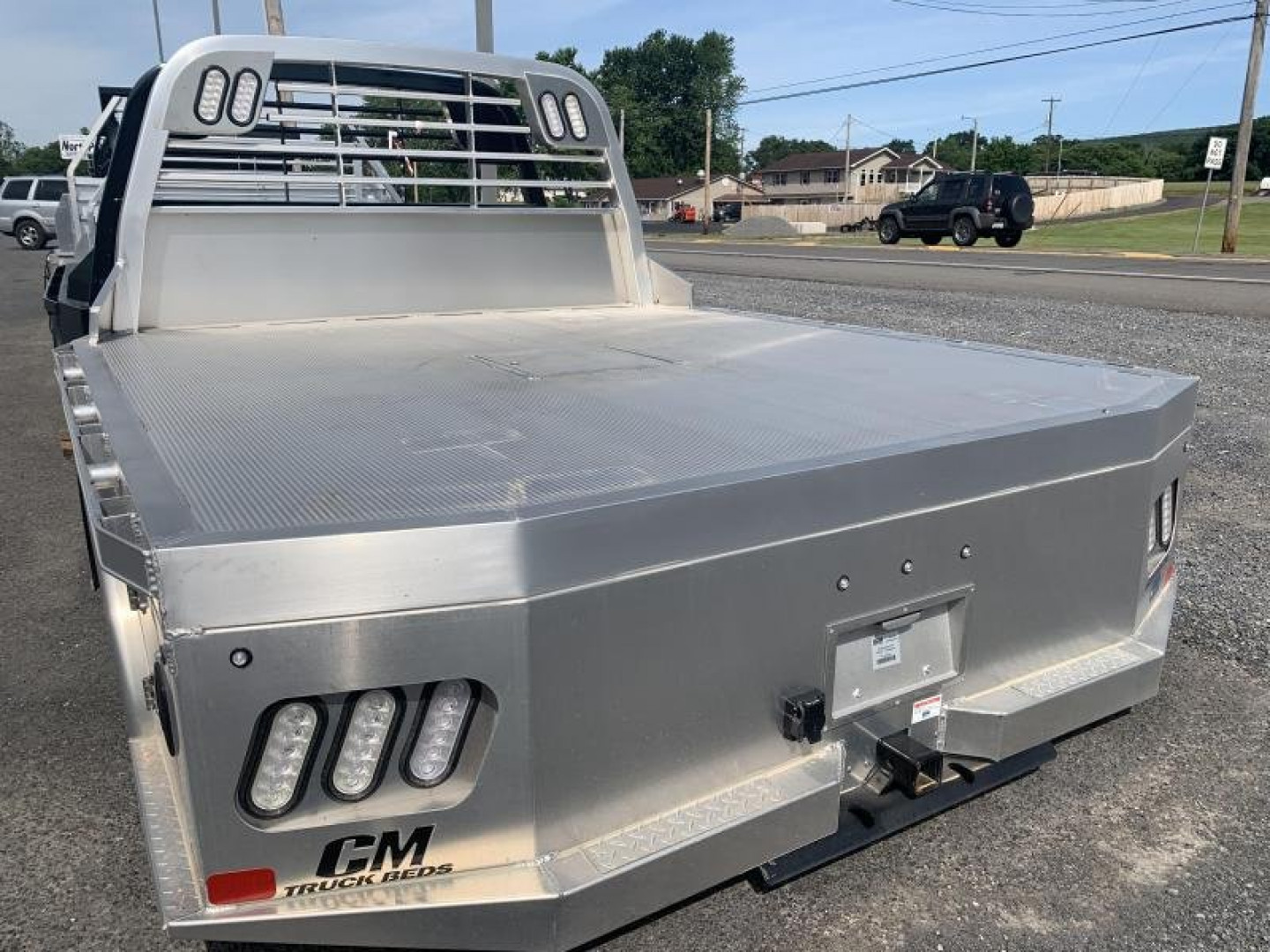 New CM TRUCK BEDS ALSK - DRW Long Bed - Skirted_57 C/A_42 FR Truck Bed