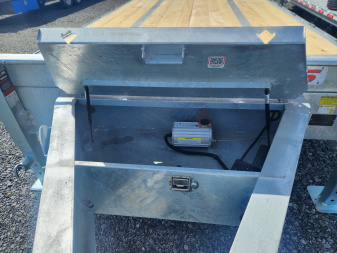 New 2025 Triumph Trailers TA102-25-TAG Equipment Trailer