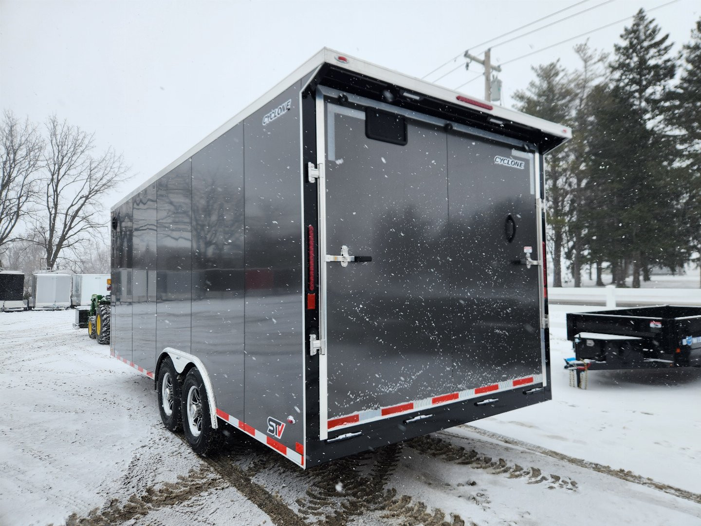 New Legend Trailers 8.5X22STVTA70